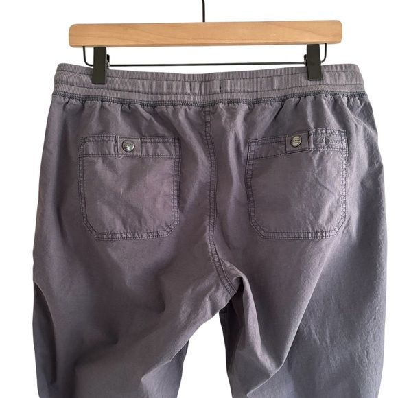 L.L. Bean Stretch Ripstop Pull-On Capri Pants Outdoors Hiking Medium Petite - Picture 7 of 16